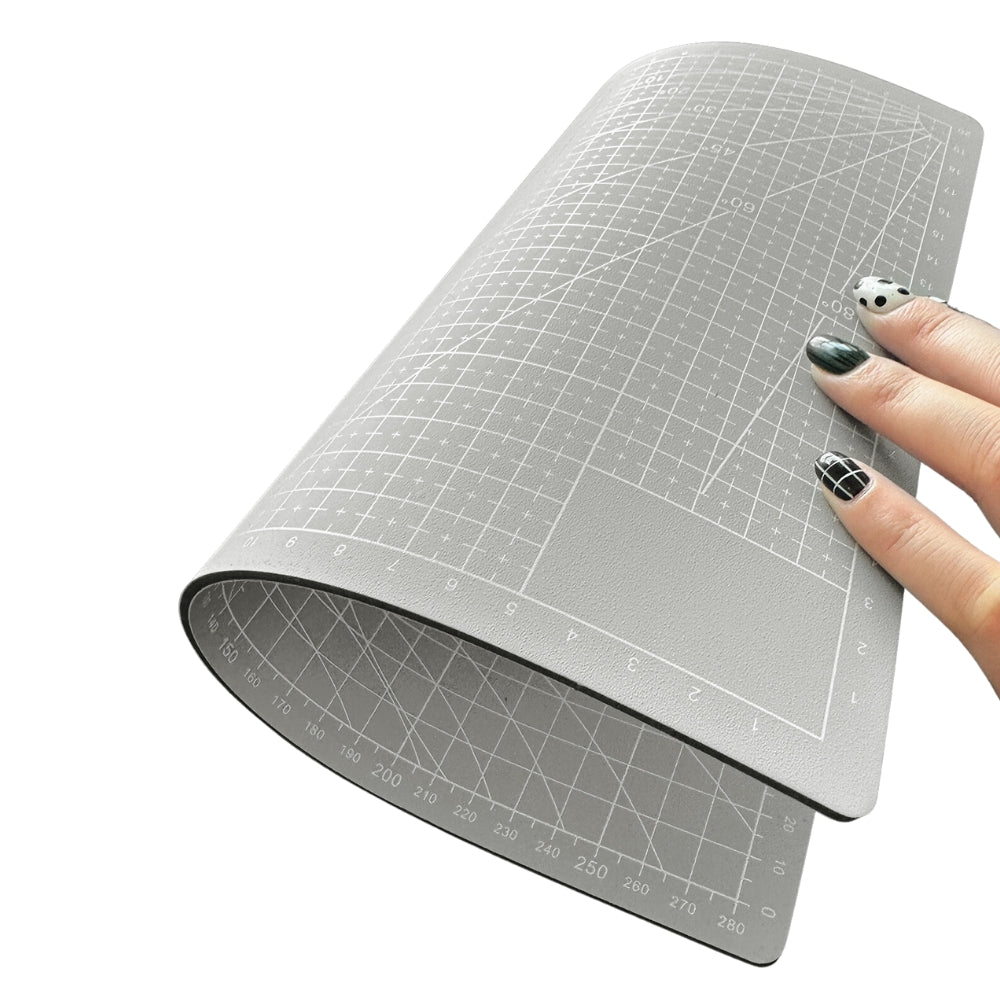 reversible self healing cutting mat in grey with grids
