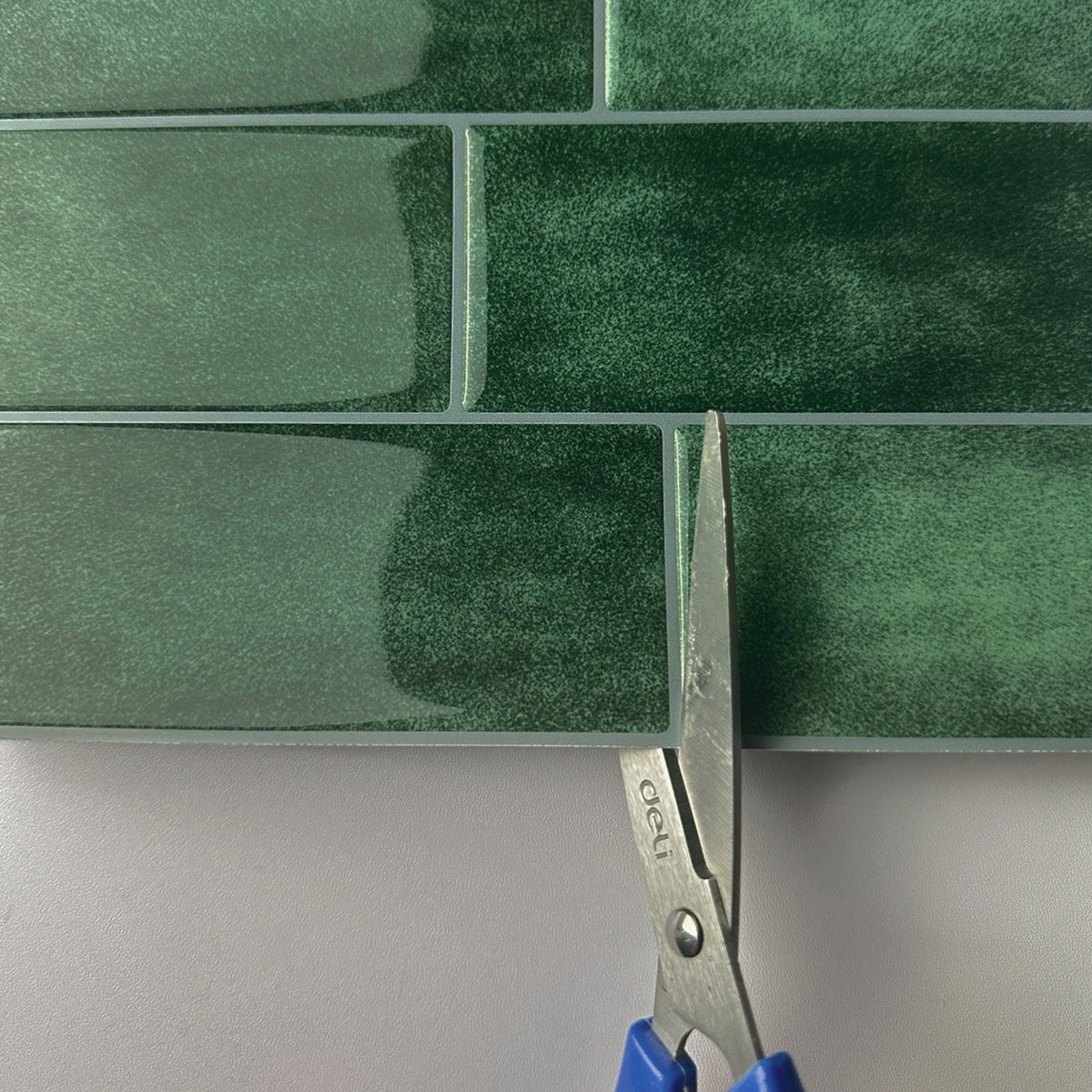 Subway Wall Tile | Green with Grey Grout - 29.3cm (W) x 21cm (H) x 1.2mm (T)