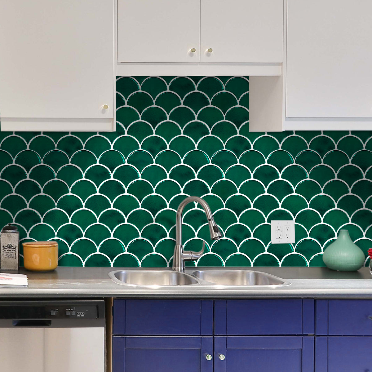 Scalloped Fish Scale Wall Tile | Green with White Grout - 30.5cm (W) x 30.5cm (H) x 2.5mm (T)