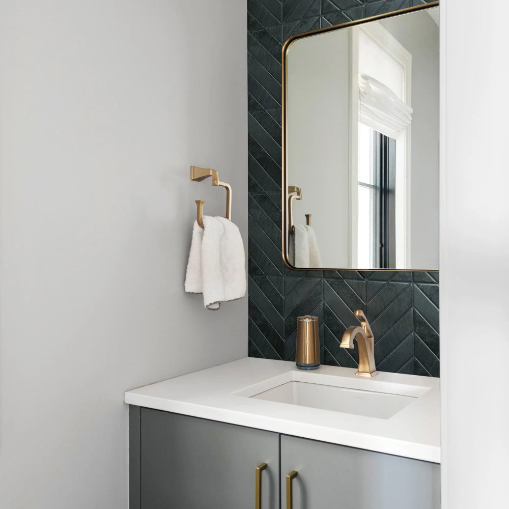 Chevron Marquina wall tiles in bathroom