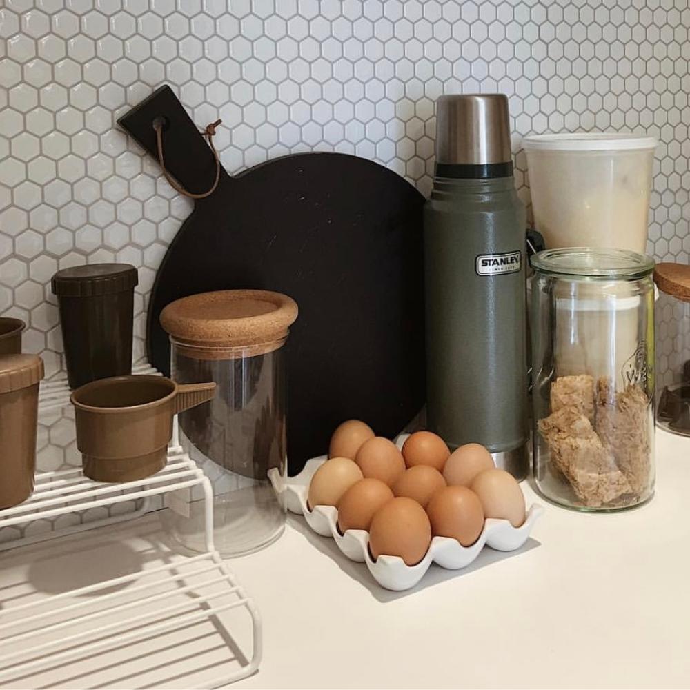 White hexagon self-adhesive 3D tiles in butlers kitchen