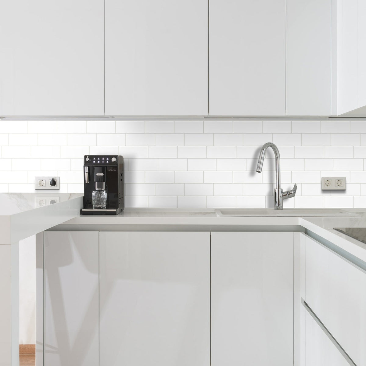 Subway Wall Tile | White with Grey Grout - 29.3cm (W) x 21cm (H) x 1.2mm (T)