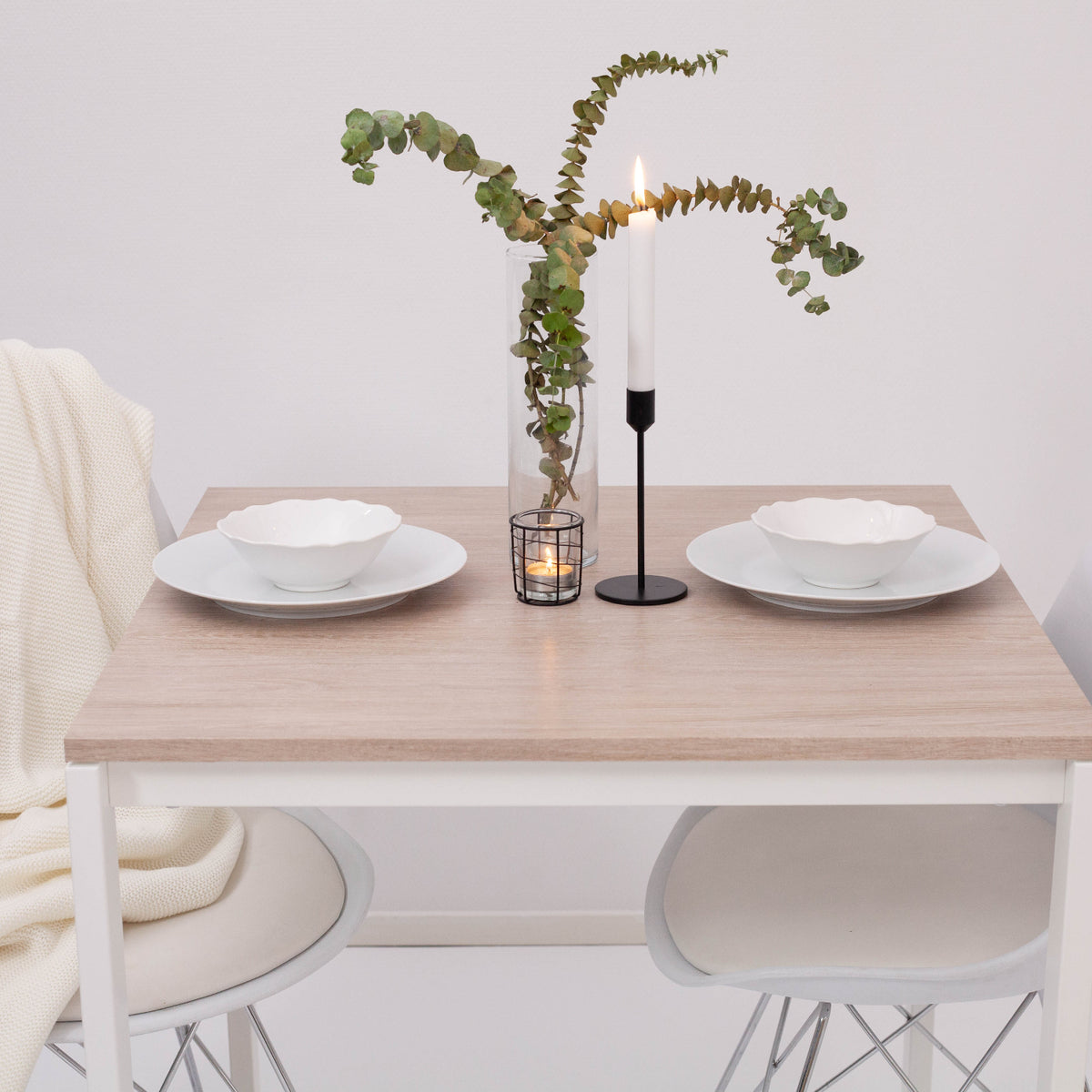 santana oak adhesive vinyl on dinner table